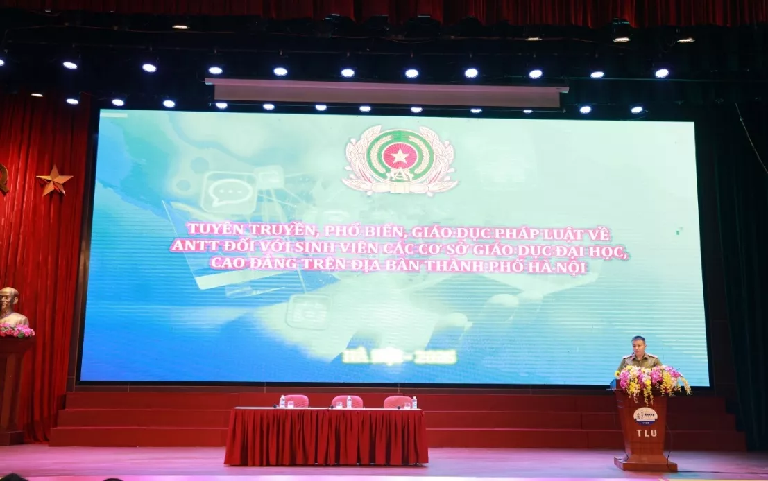 Tăng cường công tác chính trị, tư tưởng góp phần xây dựng Trường Đại học Thủy lợi vững mạnh toàn diện