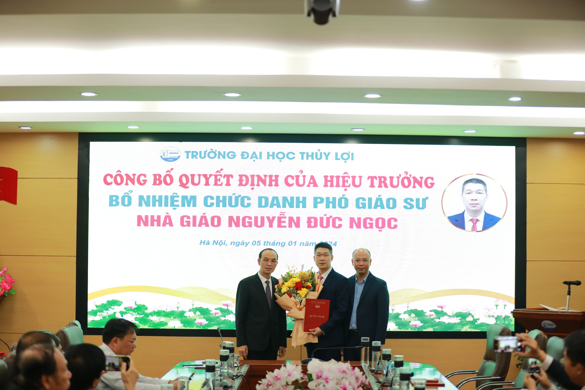 Công bố quyết định Bổ nhiệm chức danh Giáo sư, Phó giáo sư Trường Đại học Thủy lợi năm 2023