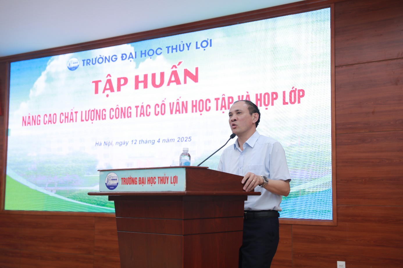 Công tác cố vấn học tập trong bối cảnh sinh viên gen Z