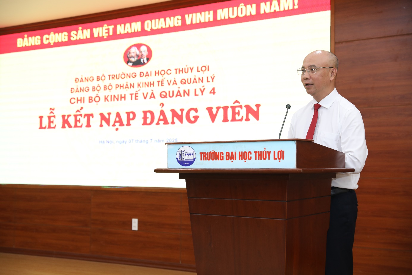 Lễ kết nạp Đảng viên mới – Dấu ấn tuổi trẻ, trách nhiệm với Tổ quốc