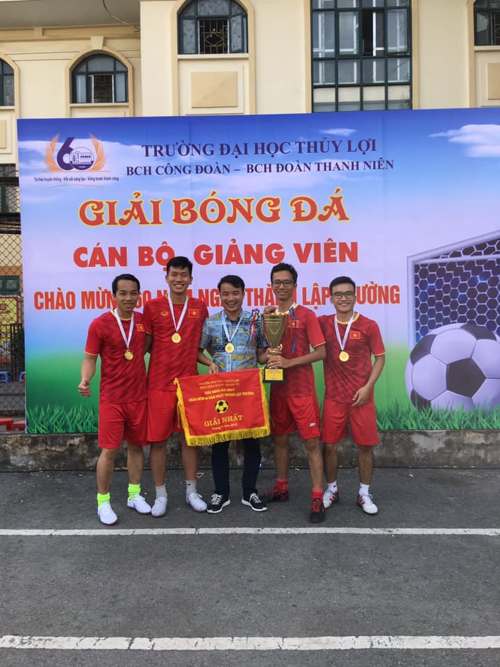 Tôi đã bước tiếp con đường của ông