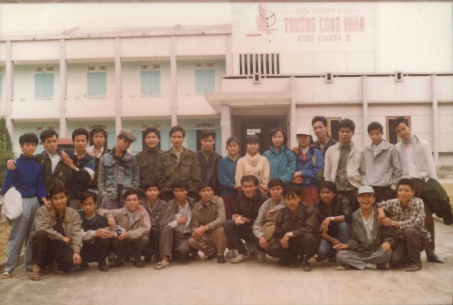 Gặp lại tuổi trẻ trong ánh mắt người thân