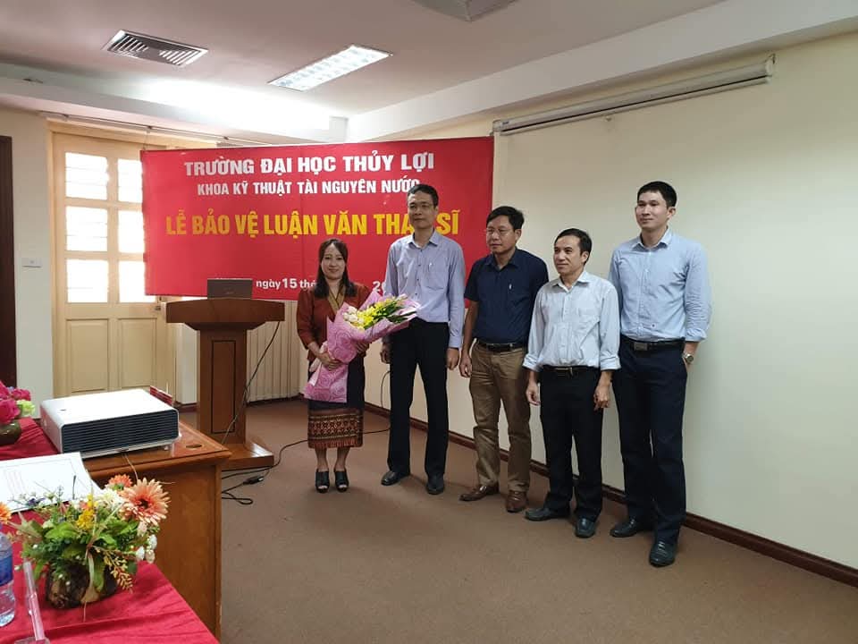 Một lời hứa âm thầm, một hành trình rực sáng