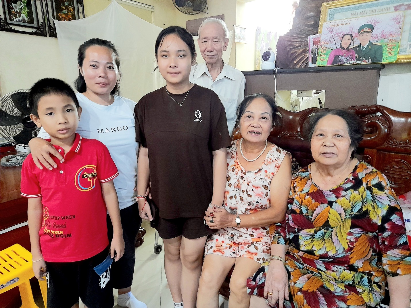 Một lời hứa âm thầm, một hành trình rực sáng