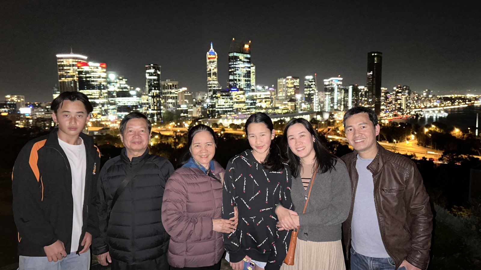 Bốn mươi năm trọn vẹn một niềm tin