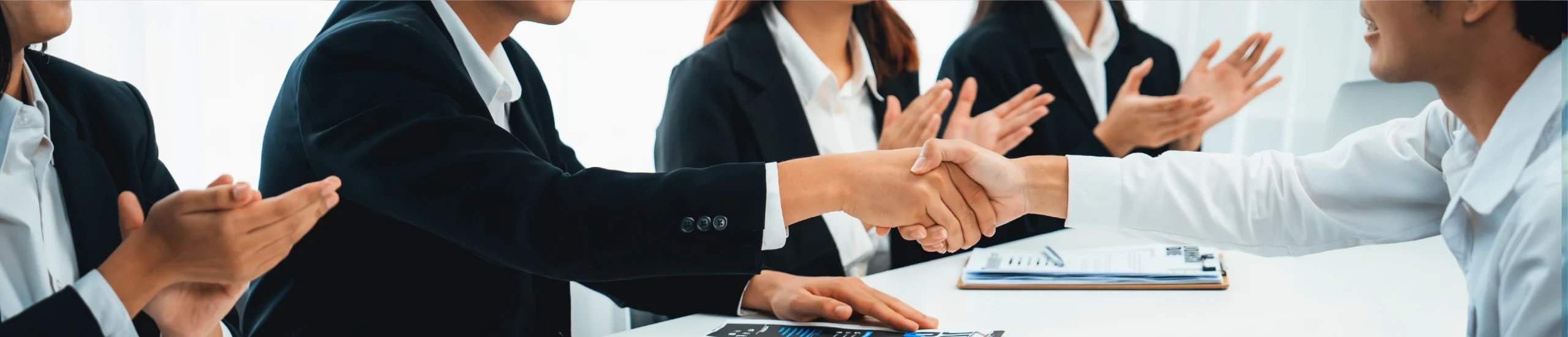 Banner Tuyển Dụng