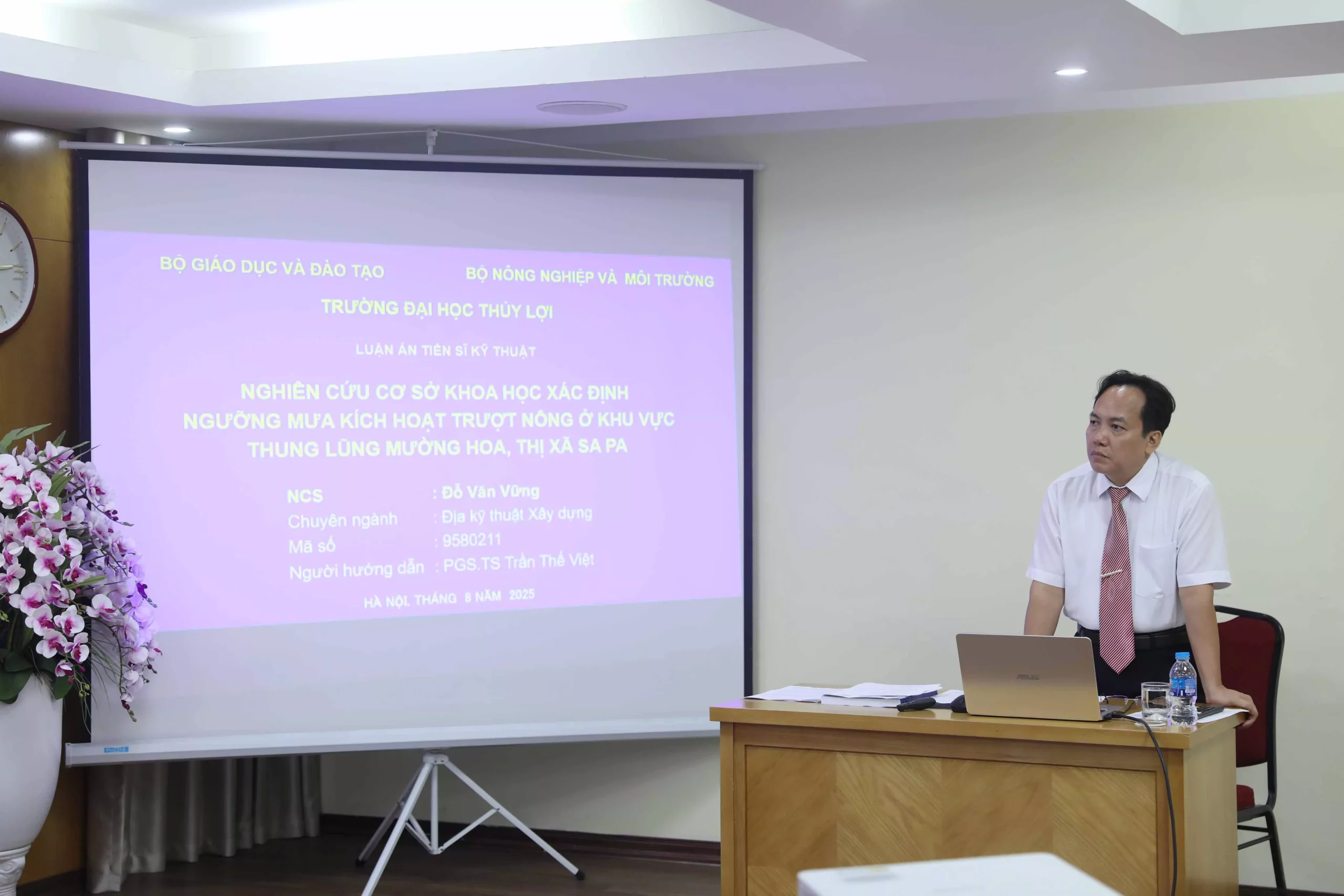 Nghiên cứu cơ sở khoa học xác định ngưỡng mưa kích hoạt trượt nông ở khu vực thung lũng Mường Hoa, Thị xã Sa Pa