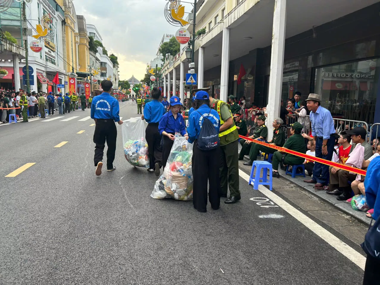 Sức trẻ Trường Đại học Thủy lợi tại Lễ tổng duyệt A80 – Một đêm trắng vì Tổ quốc