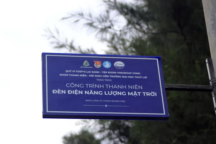 Tuổi trẻ Trường ĐH Thuỷ lợi lan tỏa tình yêu biển đảo với dự án &#8220;Thắp sáng đặc khu Bạch Long Vĩ&#8221;