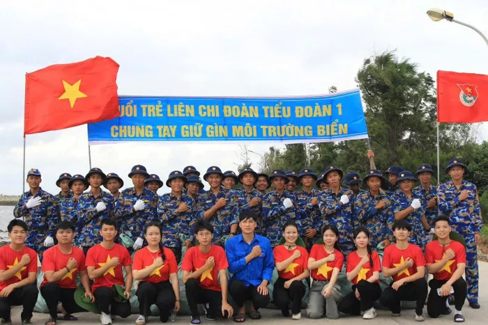 Tuổi trẻ Trường ĐH Thuỷ lợi lan tỏa tình yêu biển đảo với dự án &#8220;Thắp sáng đặc khu Bạch Long Vĩ&#8221;