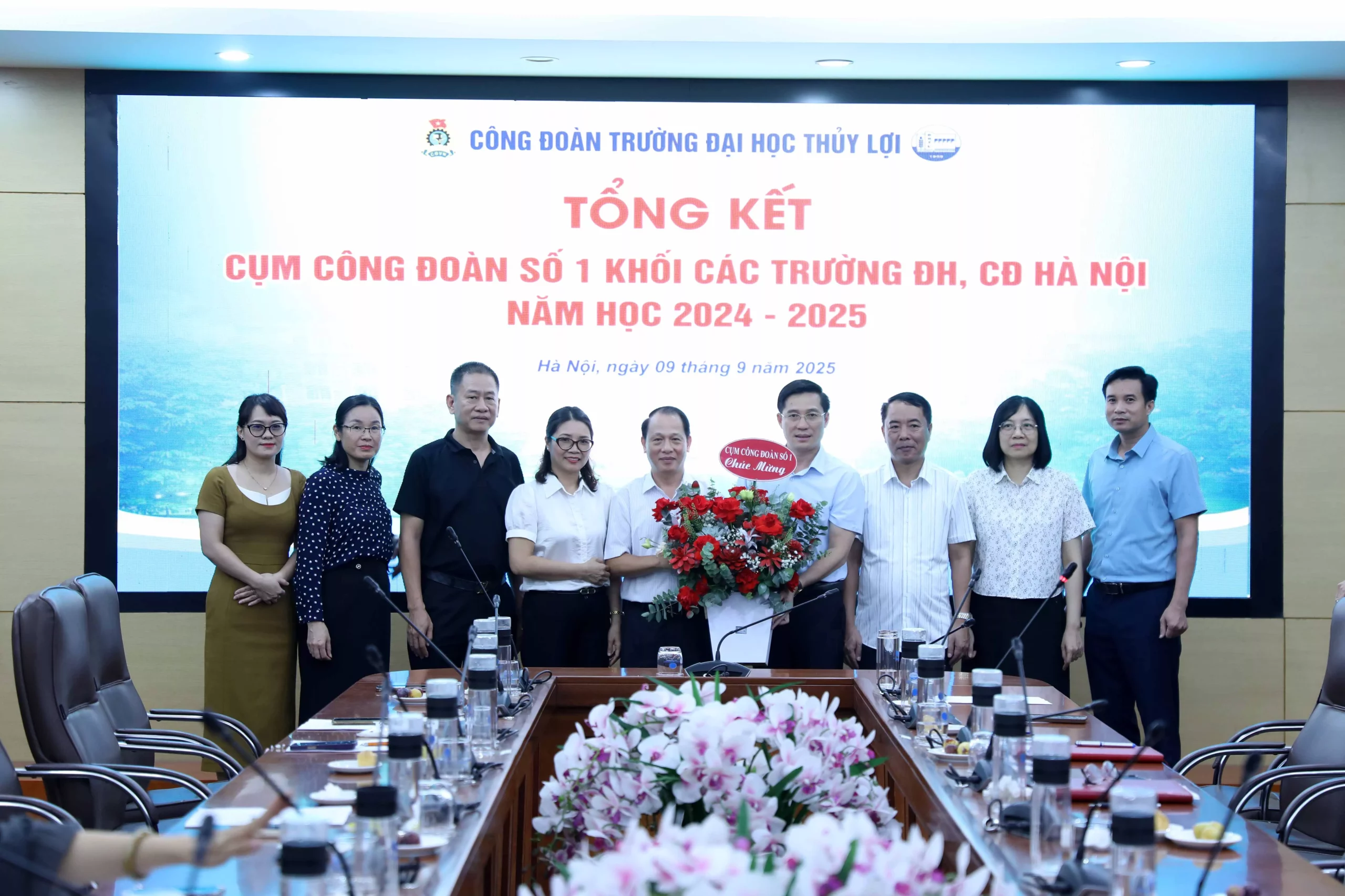 Tổng kết hoạt động Cụm Công đoàn số 1 khối các trường Đại học, Cao đẳng Hà Nội năm học 2024-2025