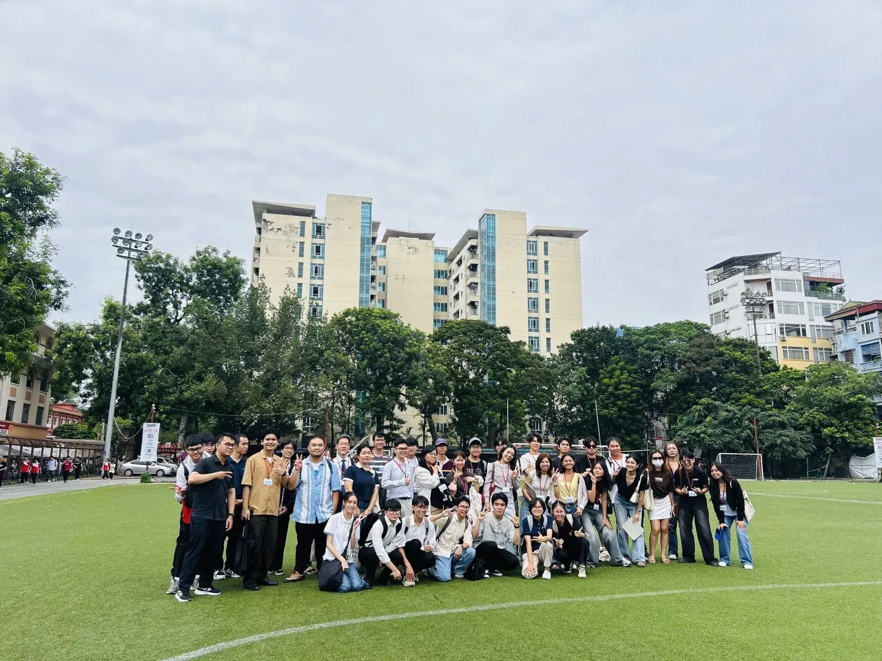 Sinh viên Trường Đại học Thủy lợi trao đổi học thuật  với sinh viên Viện Khoa học Tokyo (Nhật Bản)