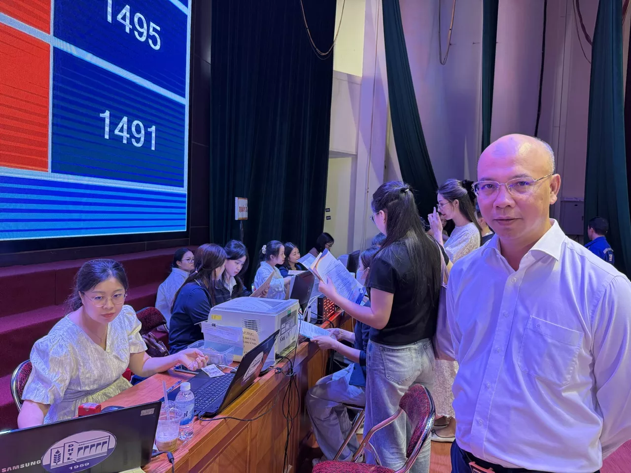 Trường Đại học Thủy lợi triển khai ứng dụng dành cho Phụ huynh của Tân sinh viên K67