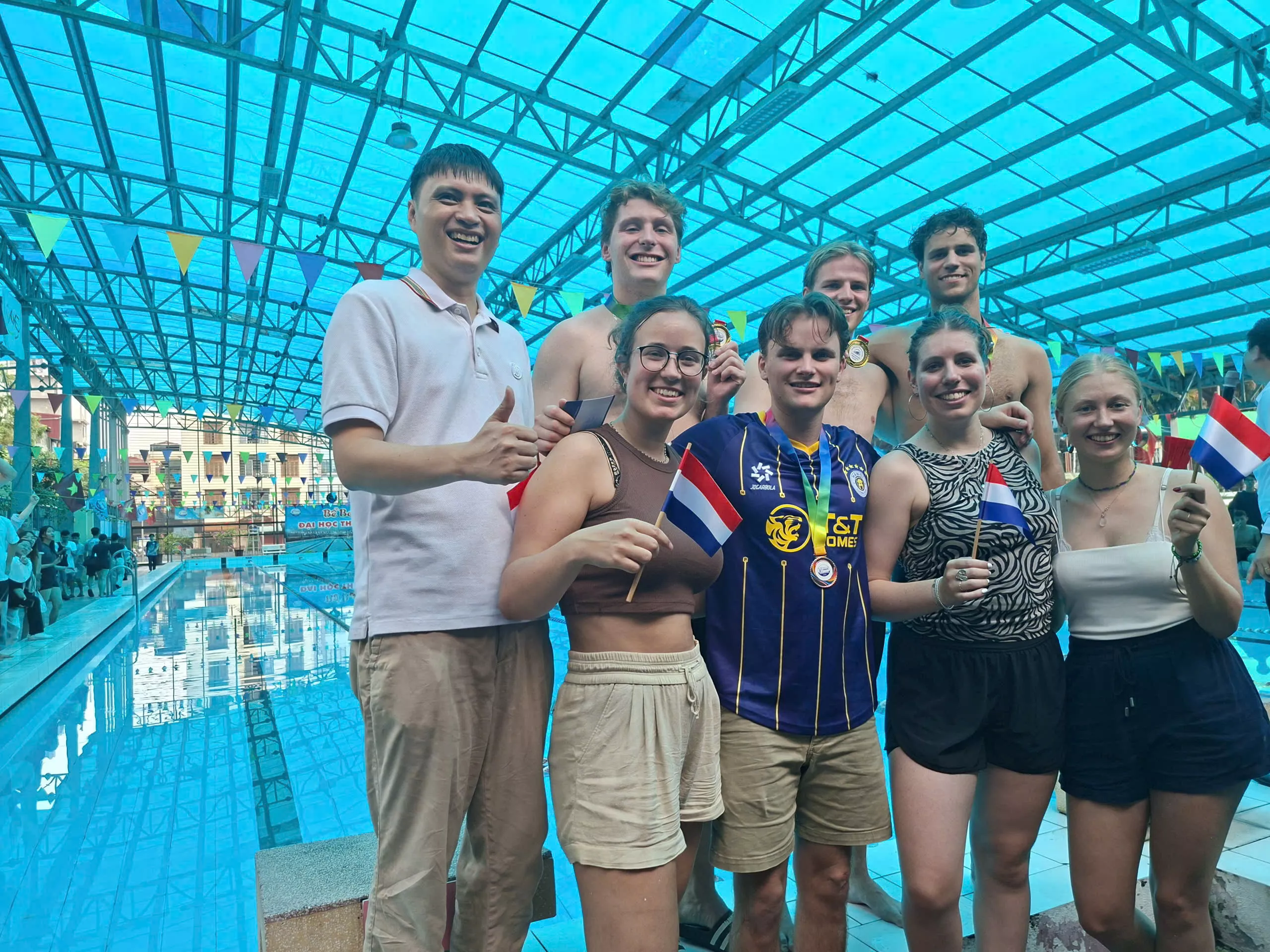 Giải bơi truyền thống Trường Đại học Thủy lợi năm 2025: Sôi động, hấp dẫn và nhiều dấu ấn mới