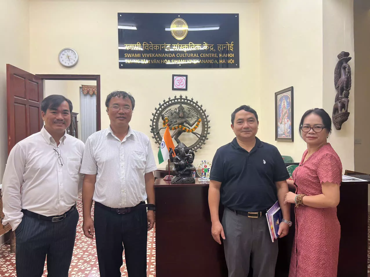 Lãnh đạo Trường Đại học Thuỷ lợi làm việc với Đại sứ Quán Ấn Độ tại Hà Nội nhằm thúc đẩy hợp tác văn hoá, giáo dục và trao đổi nghiên cứu.