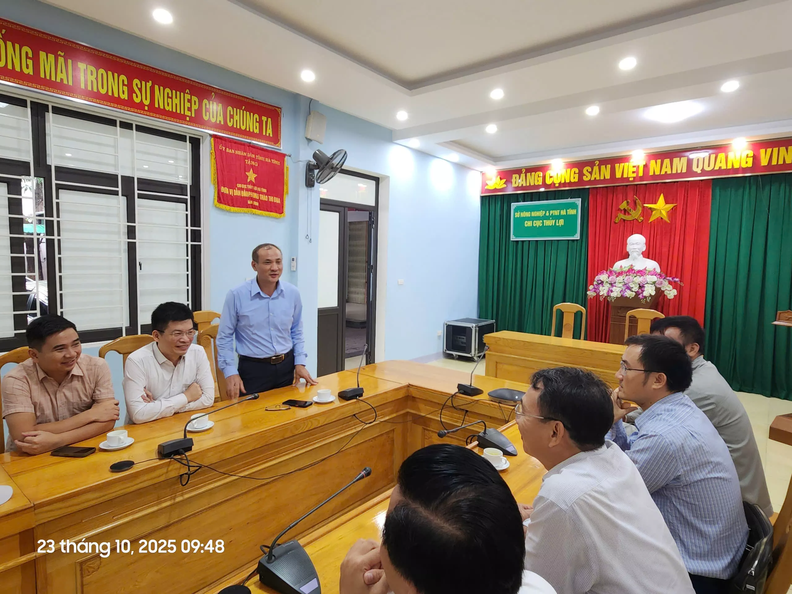 Trường Đại học Thủy lợi đồng hành cùng Hà Tĩnh khắc phục hậu quả thiên tai