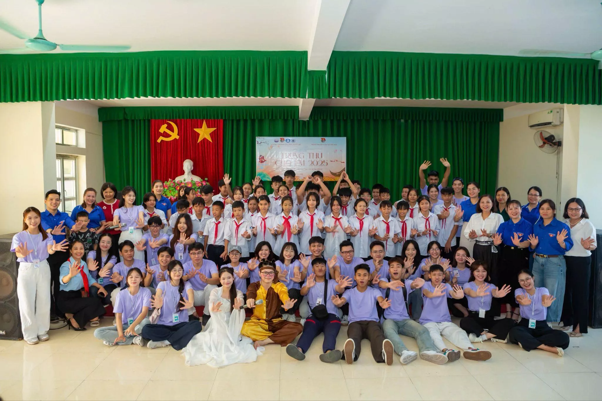 Trung thu cho em 2025