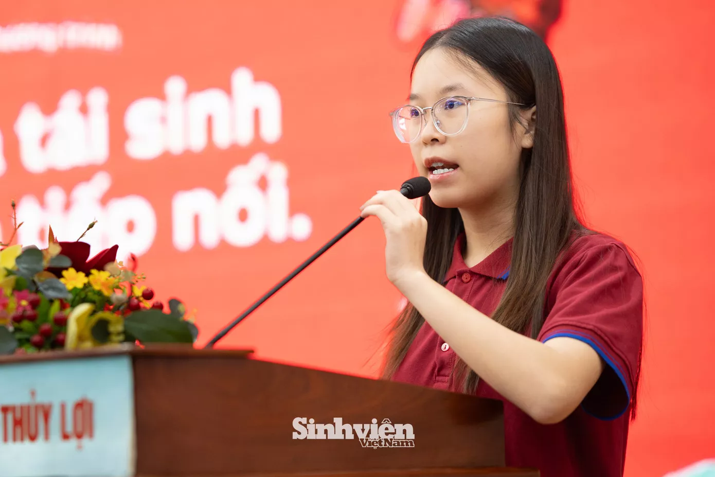 Trường Đại học Thuỷ lợi lan toả tinh thần sống xanh cùng chiến dịch &#8216;Chai nhựa tái sinh, hành trình tiếp nối&#8217;