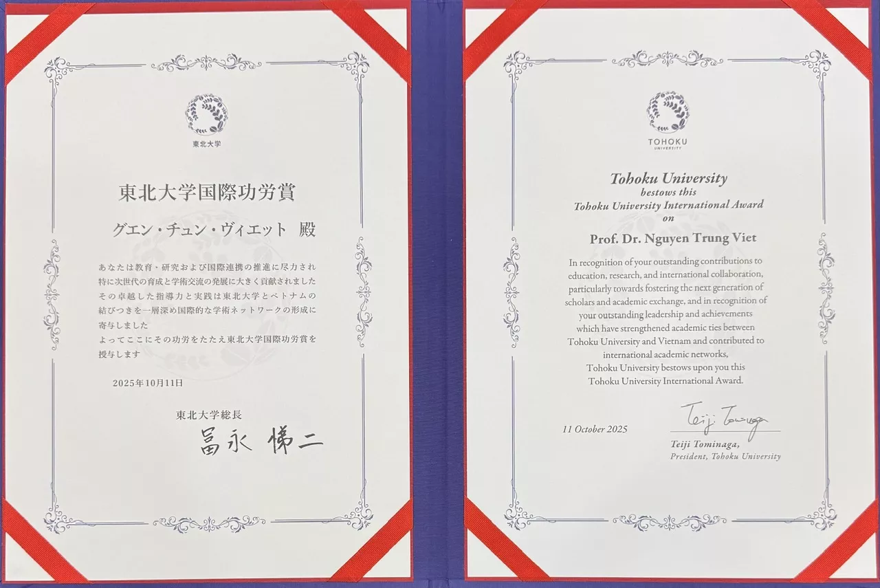 Hiệu trưởng Nguyễn Trung Việt nhận Giải thưởng Cống hiến Quốc tế của Đại học Tohoku, Nhật Bản
