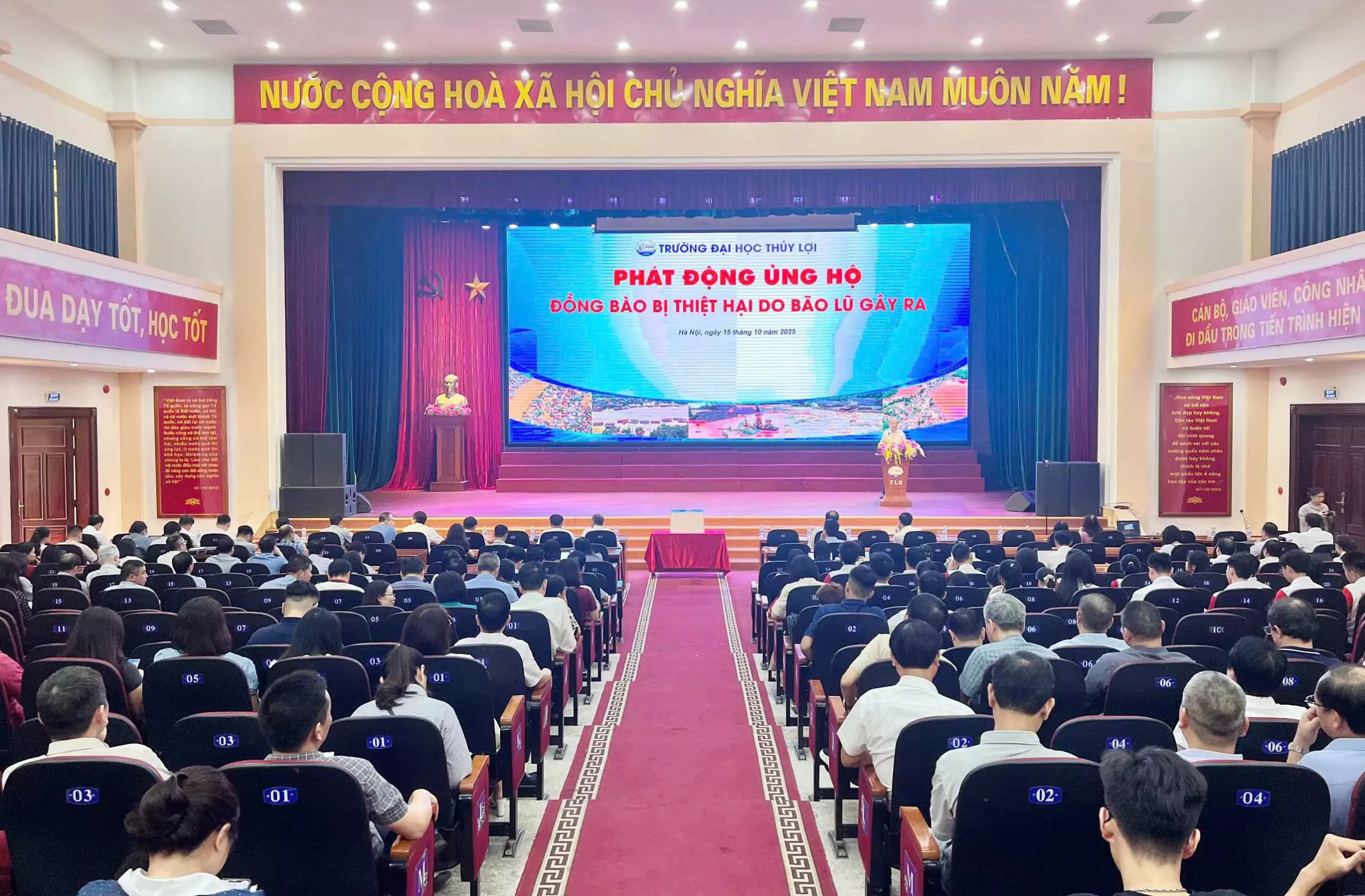Trường Đại học Thủy lợi phát động ủng hộ đồng bào bị thiệt hại do bão lũ gây ra