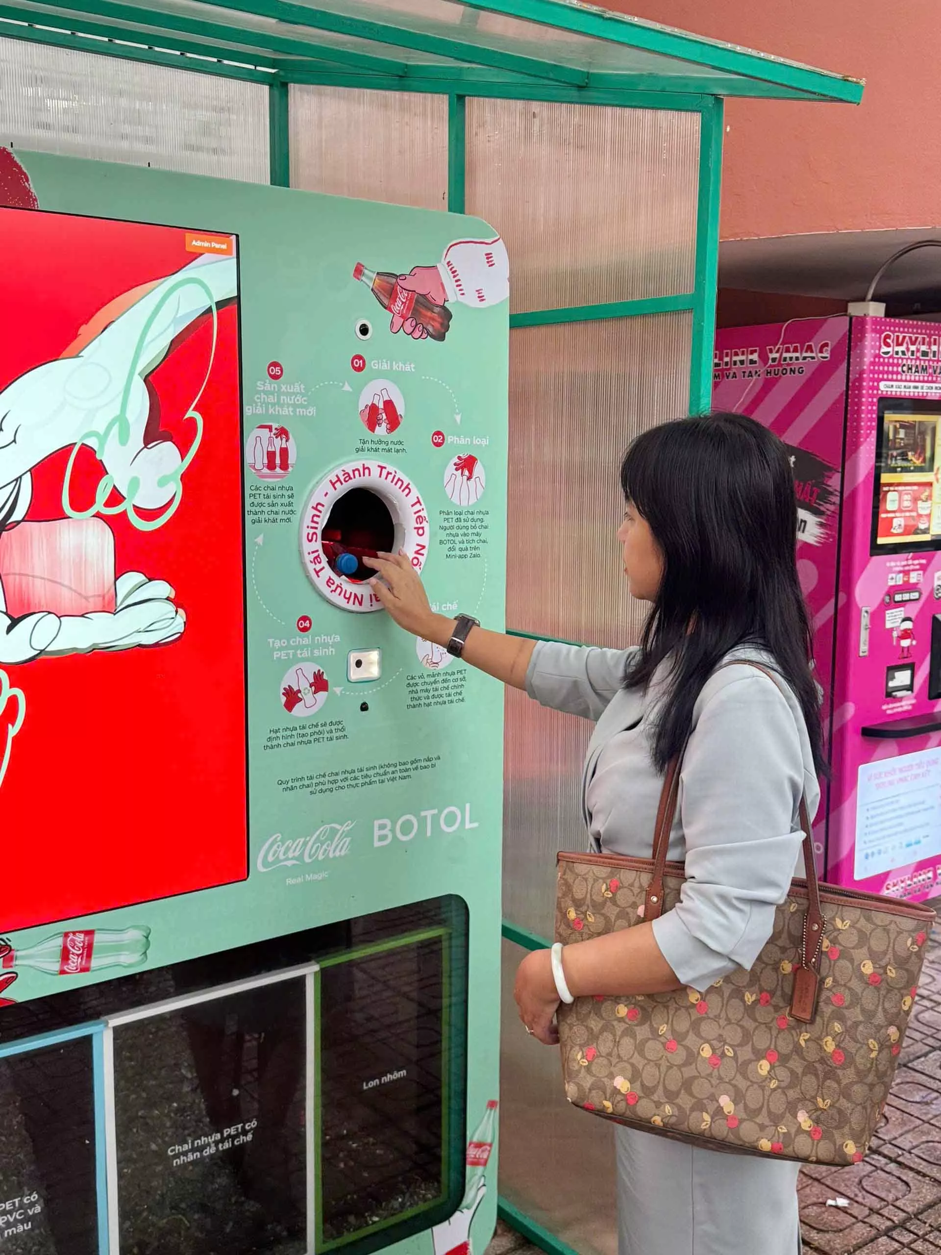 Trường Đại học Thuỷ lợi lan toả tinh thần sống xanh cùng chiến dịch &#8216;Chai nhựa tái sinh, hành trình tiếp nối&#8217;