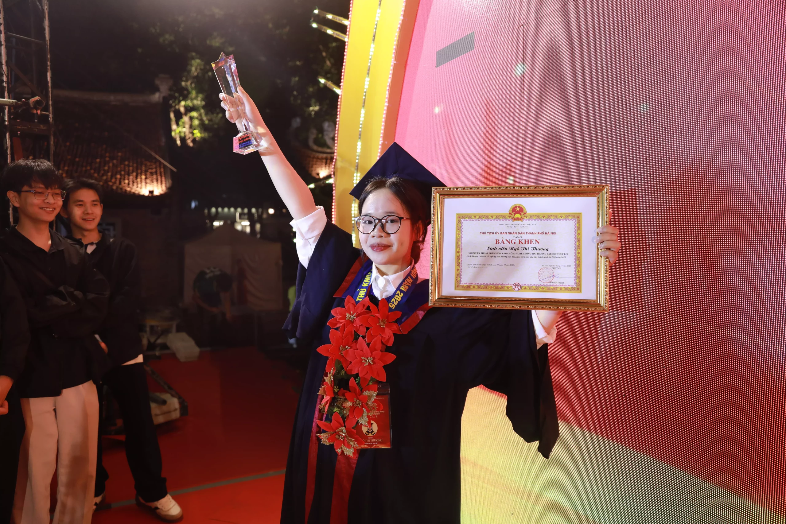 Ngô Thị Thương – nữ sinh Kỹ thuật phần mềm được vinh danh tại Văn Miếu và hành trình lặng lẽ của GPA 3.94/4