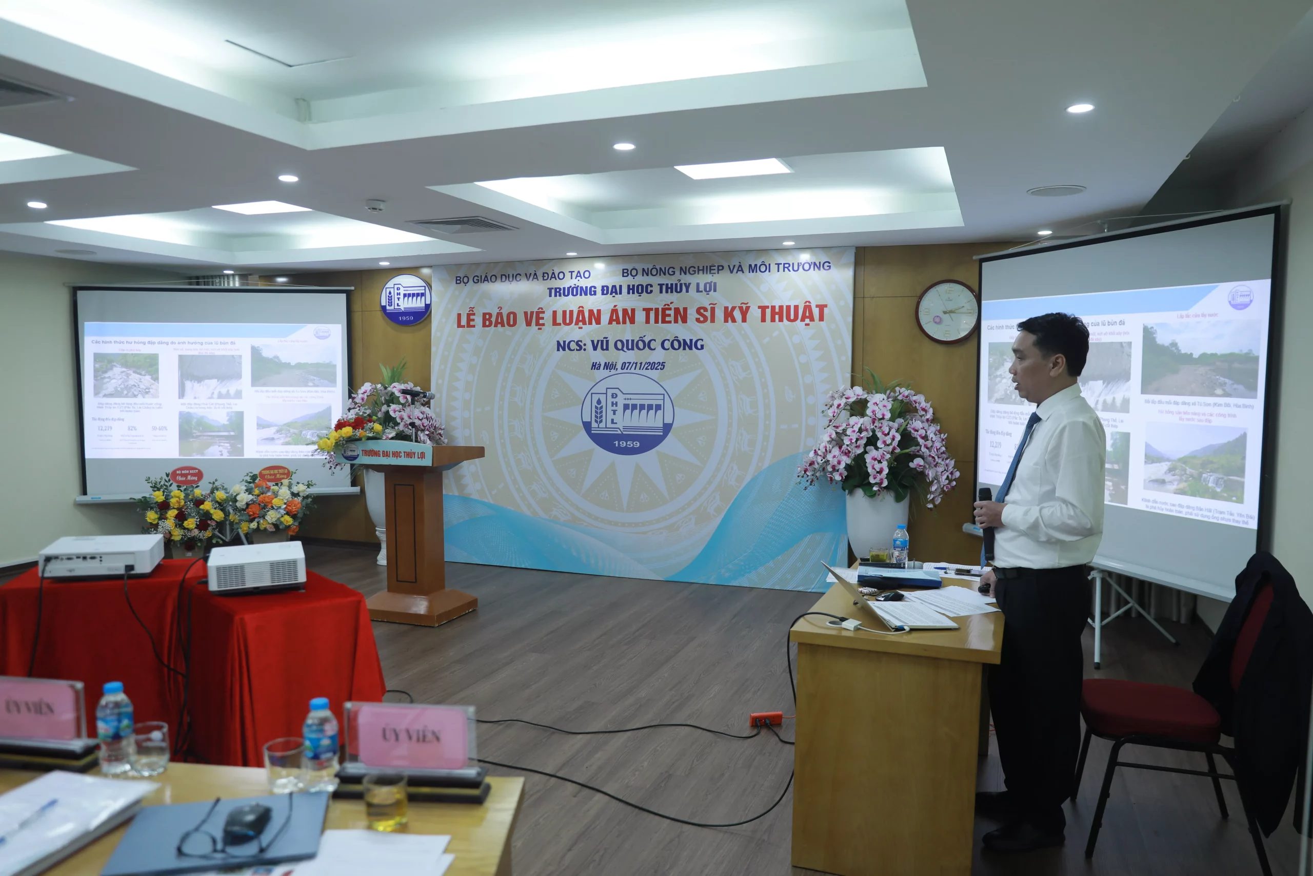 NCS. Vũ Quốc Công bảo vệ thành công luận án tiến sĩ kỹ thuật tại Trường Đại học Thủy lợi