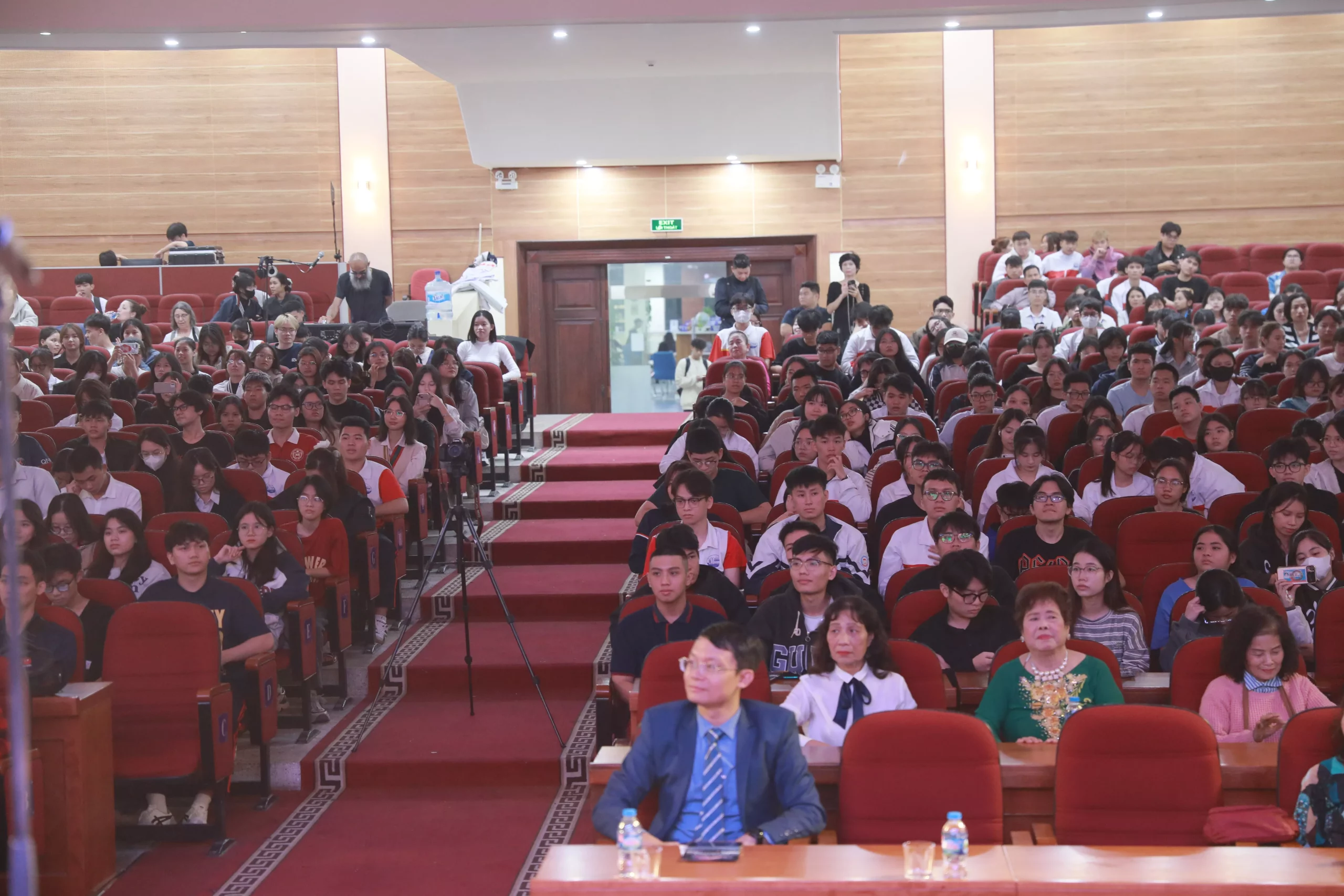 Parikrama – Huyền thoại rock Ấn Độ “thổi bùng” không khí âm nhạc tại Trường Đại học Thủy lợi