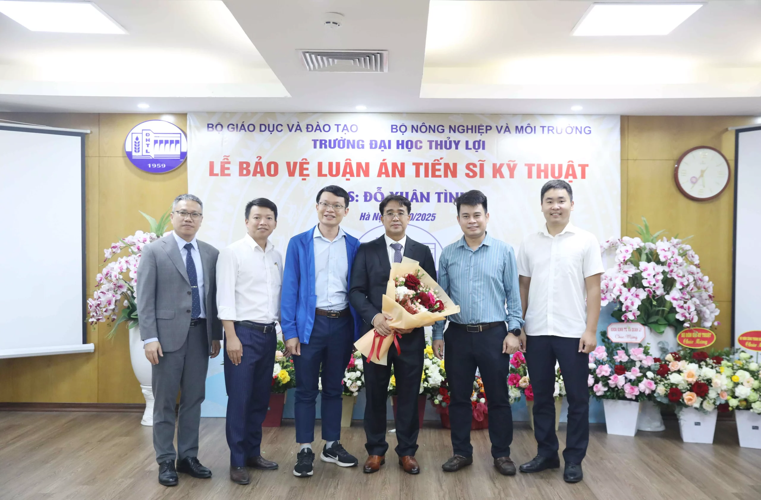 Trường Đại học Thủy lợi  tổ chức bảo vệ  luận án tiến sĩ cấp Trường cho NCS Đỗ Xuân Tình