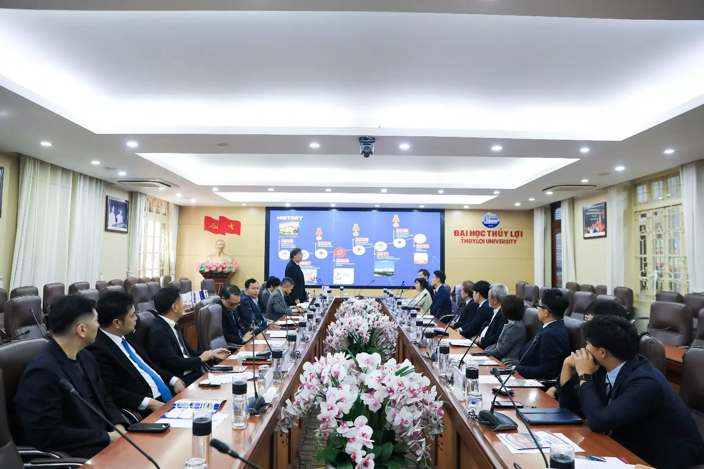 Trường Đại học Thủy lợi tiếp đón đoàn doanh nghiệp tỉnh Ehime (Nhật Bản)