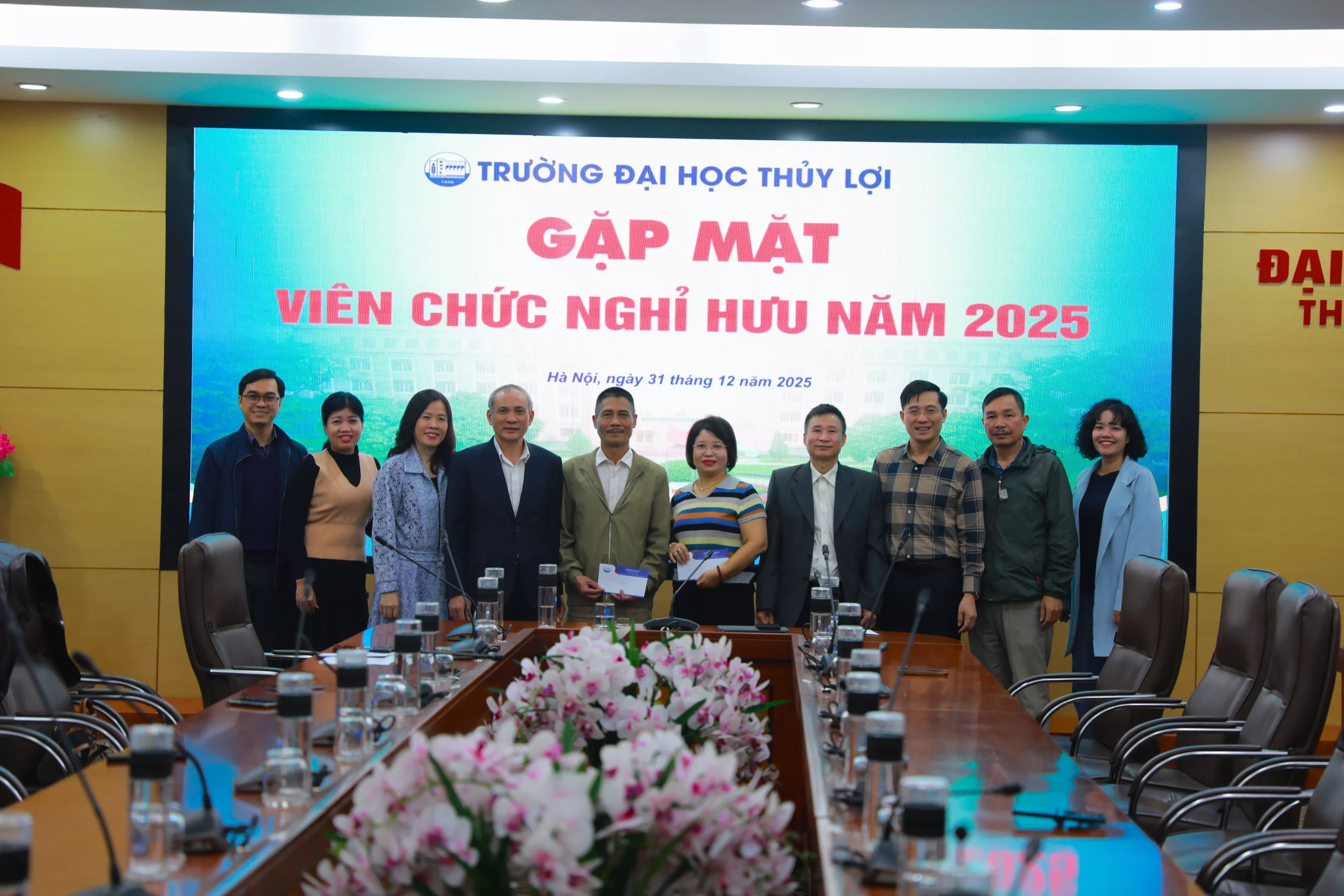 Gặp mặt, tri ân viên chức và người lao động hoàn thành nhiệm vụ năm 2025
