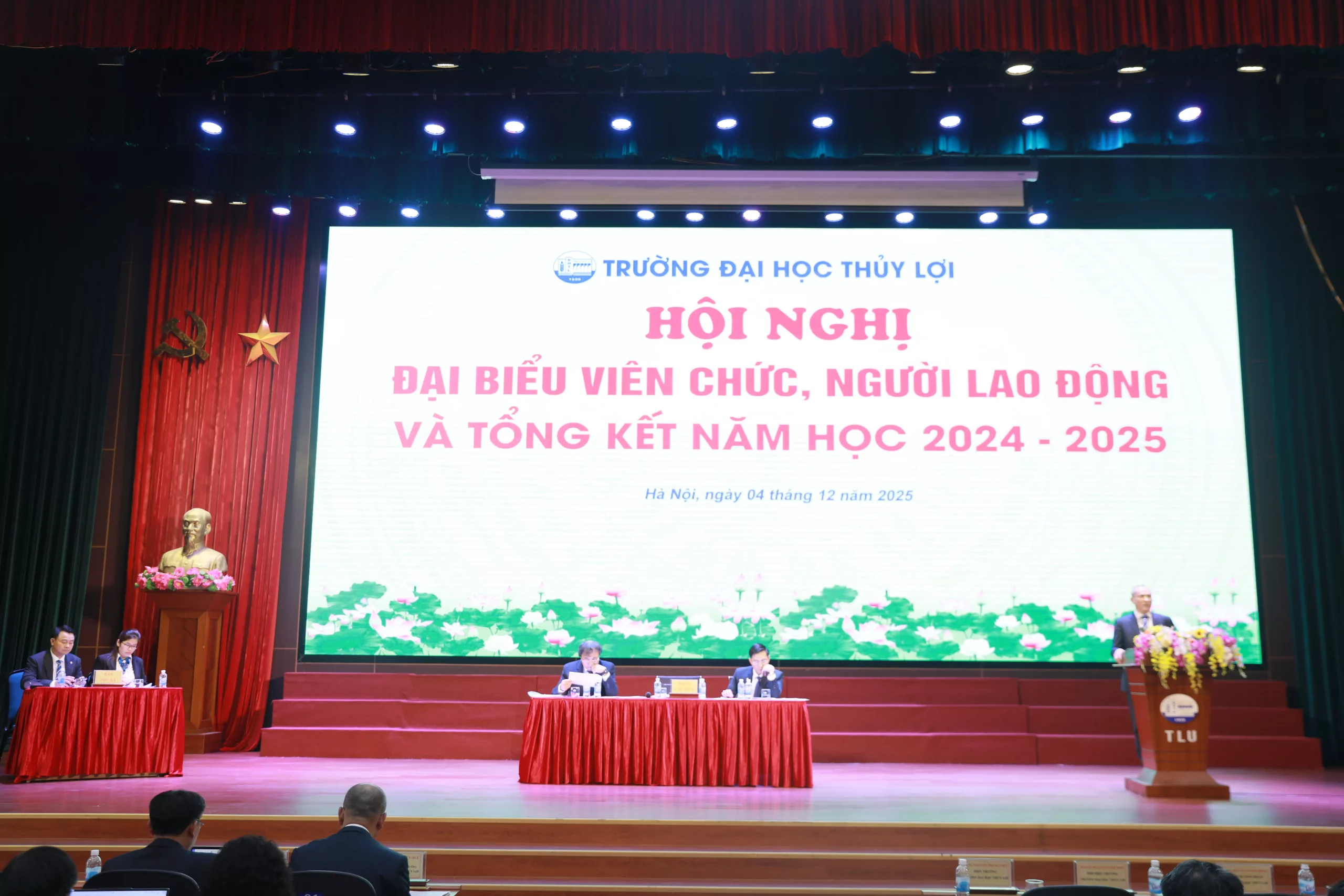 Trường Đại học Thủy lợi triển khai nhiệm vụ năm học 2025–2026: Tăng cường đổi mới, nâng cao chất lượng đào tạo trong bối cảnh mới