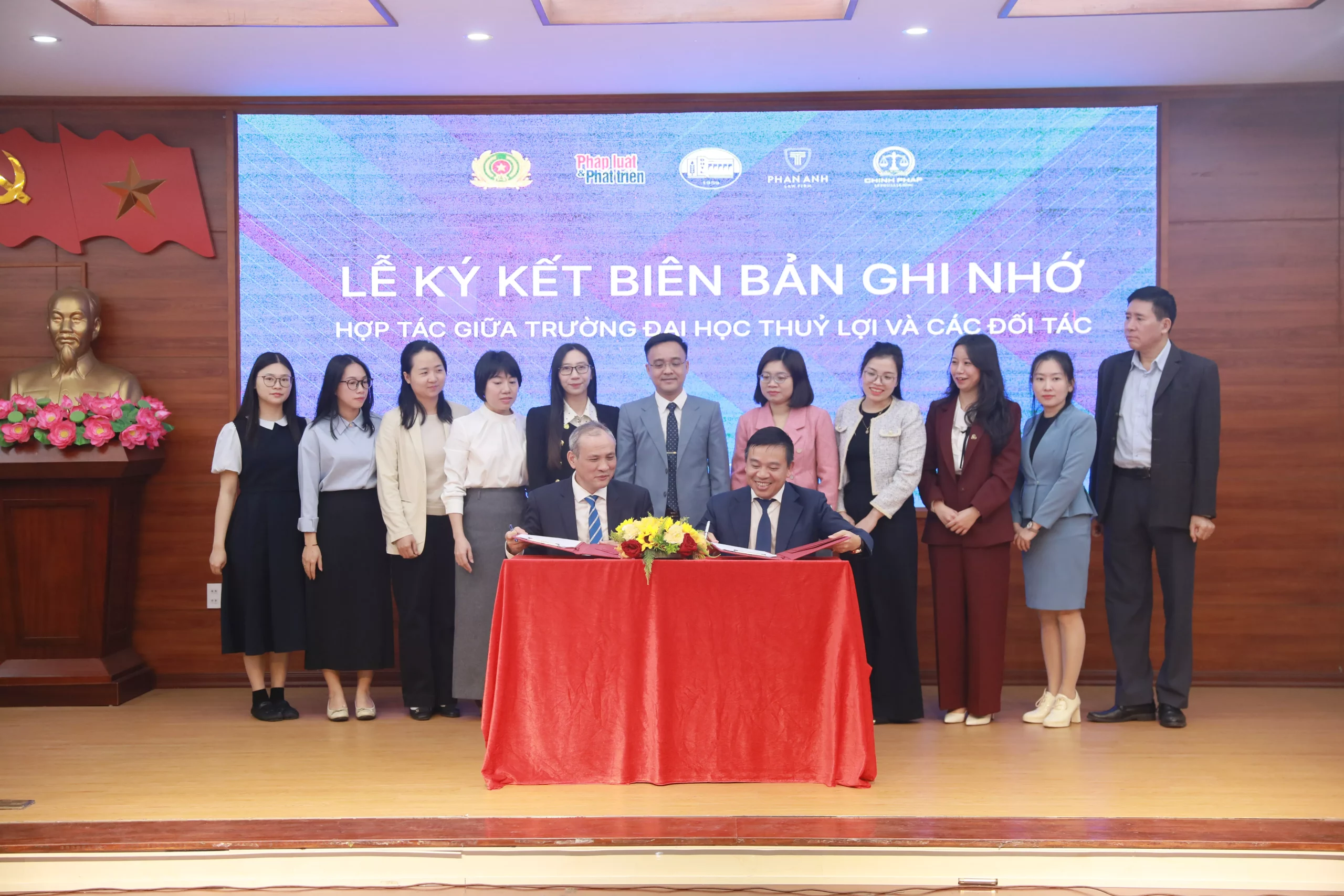 Trường Đại học Thủy lợi: Đẩy mạnh hợp tác đào tạo Luật gắn với thực tiễn và trách nhiệm xã hội