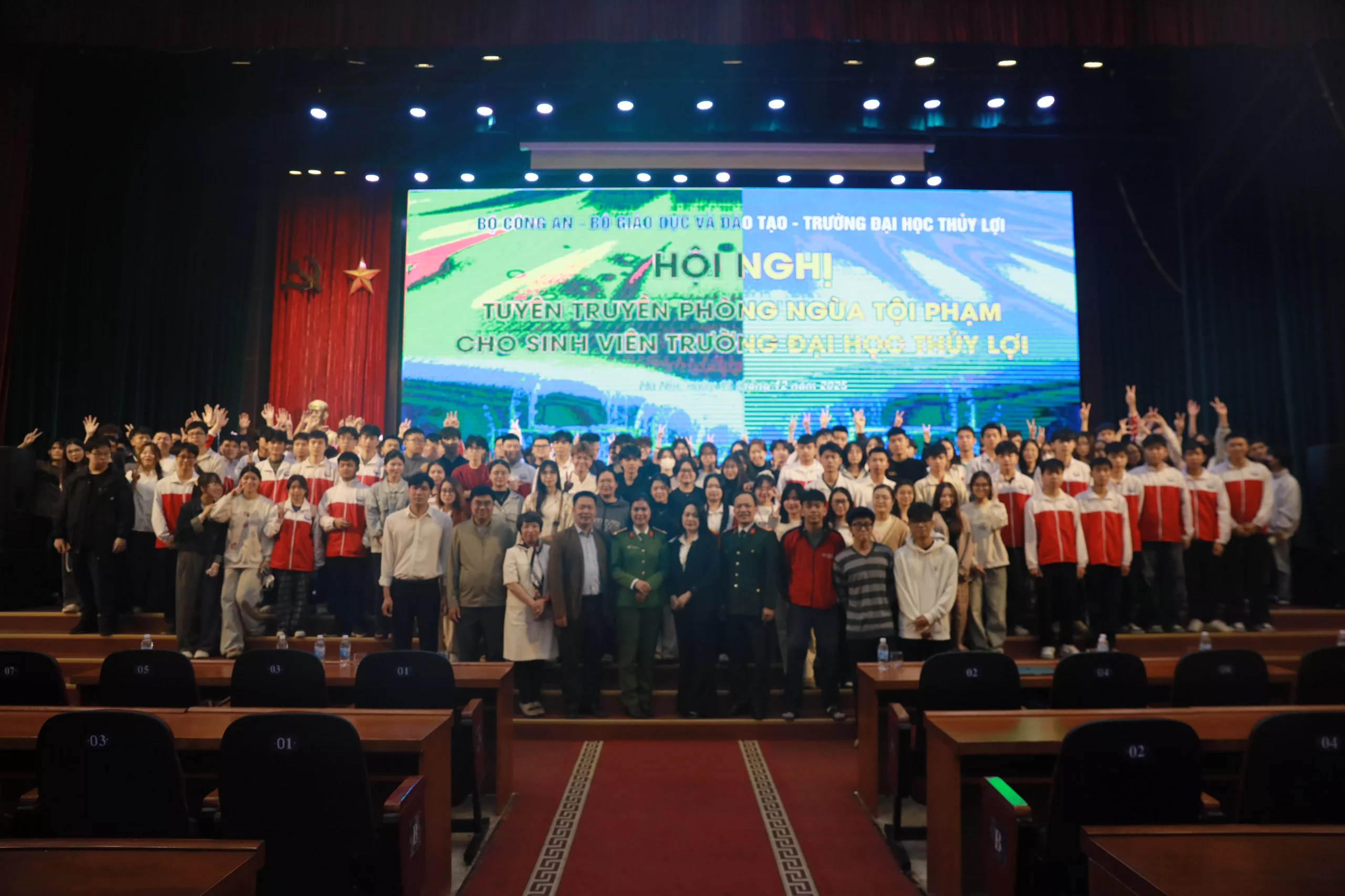 Nâng cao “sức đề kháng” cho sinh viên trước diễn biến phức tạp của tội phạm công nghệ cao