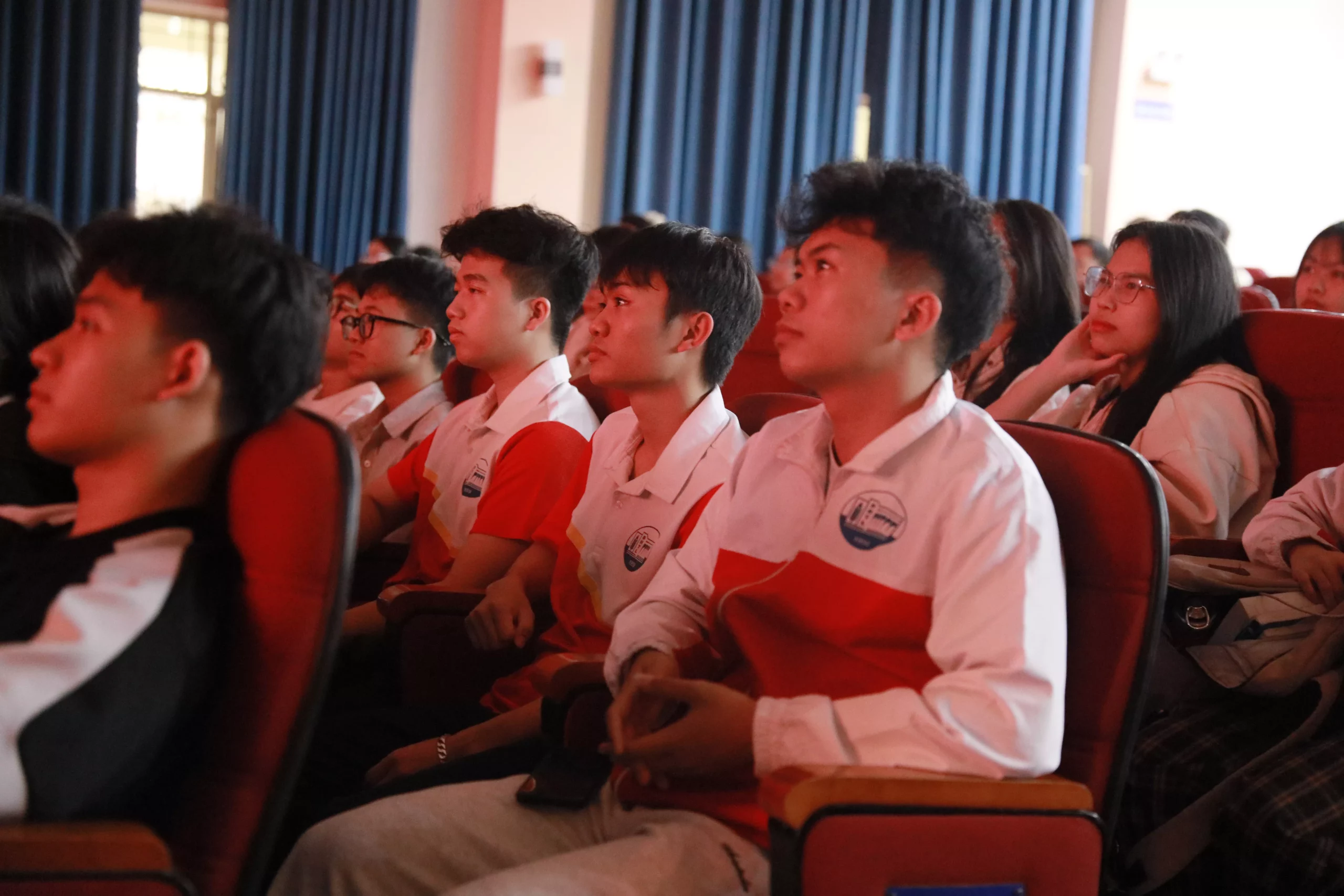 Lan tỏa lòng yêu nước và khát vọng cống hiến qua đợt sinh hoạt chính trị đặc biệt tại Trường đại học Thủy lợi