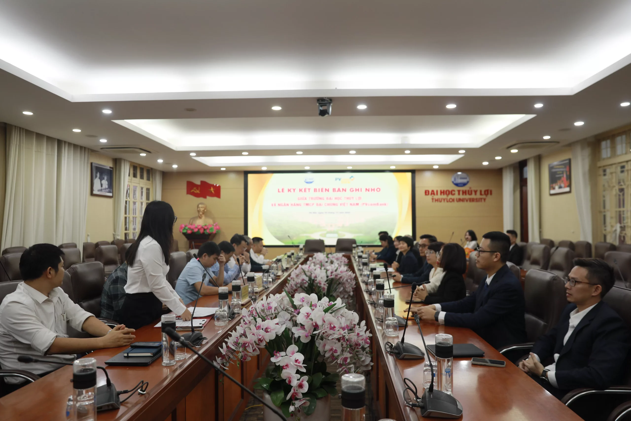 Trường Đại học Thủy lợi và PVcomBank ký kết thỏa thuận hợp tác toàn diện: Thúc đẩy chuyển đổi số và nâng cao chất lượng đào tạo