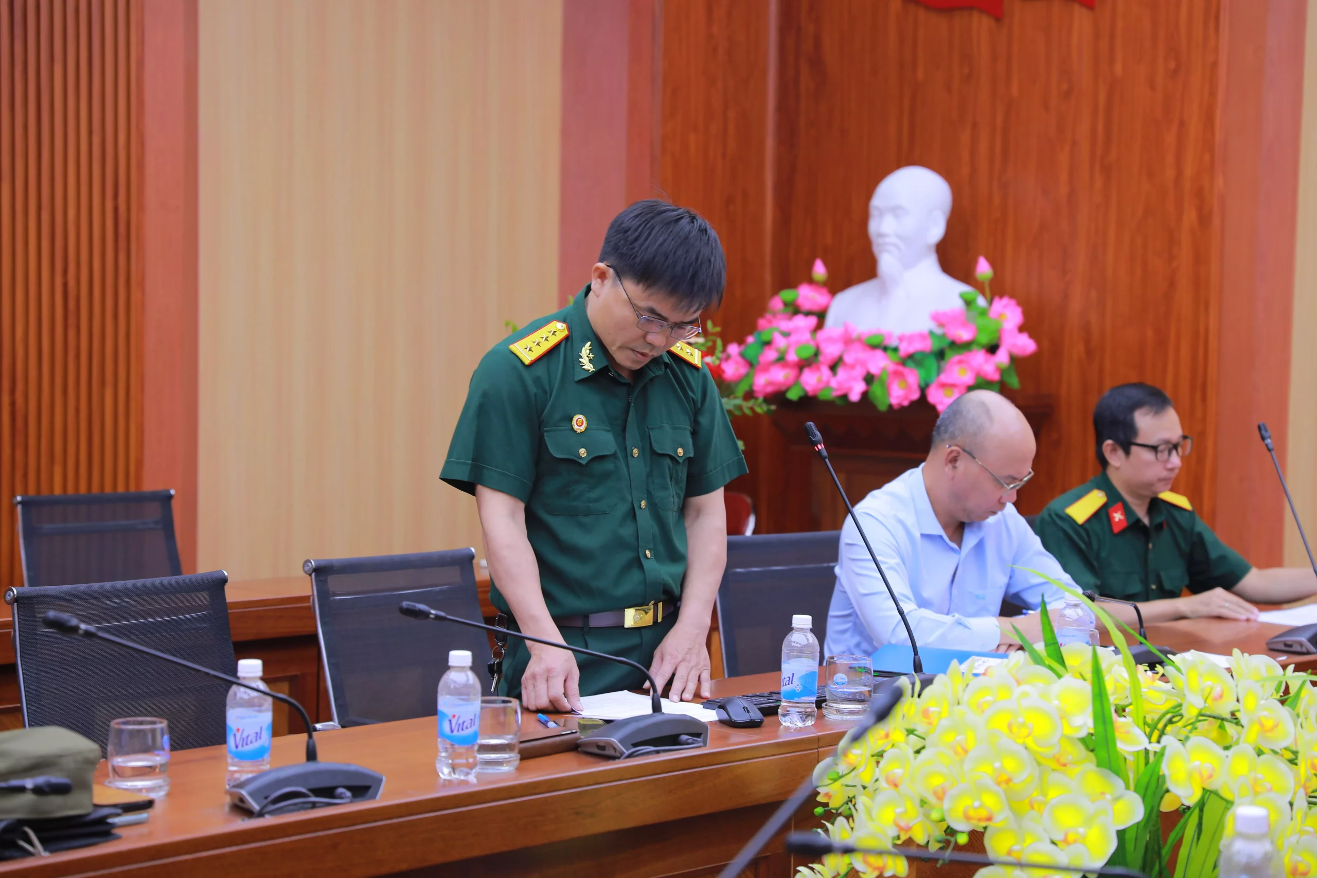 Giữ vững phẩm chất “Bộ đội Cụ Hồ” trên từng cây số