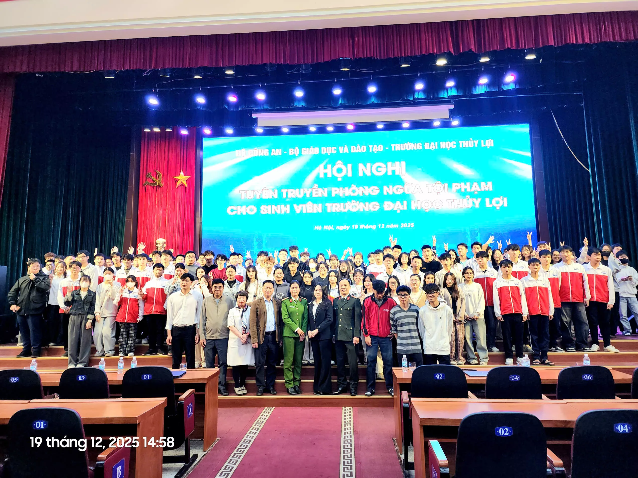 Nâng cao “sức đề kháng” cho sinh viên trước diễn biến phức tạp của tội phạm công nghệ cao