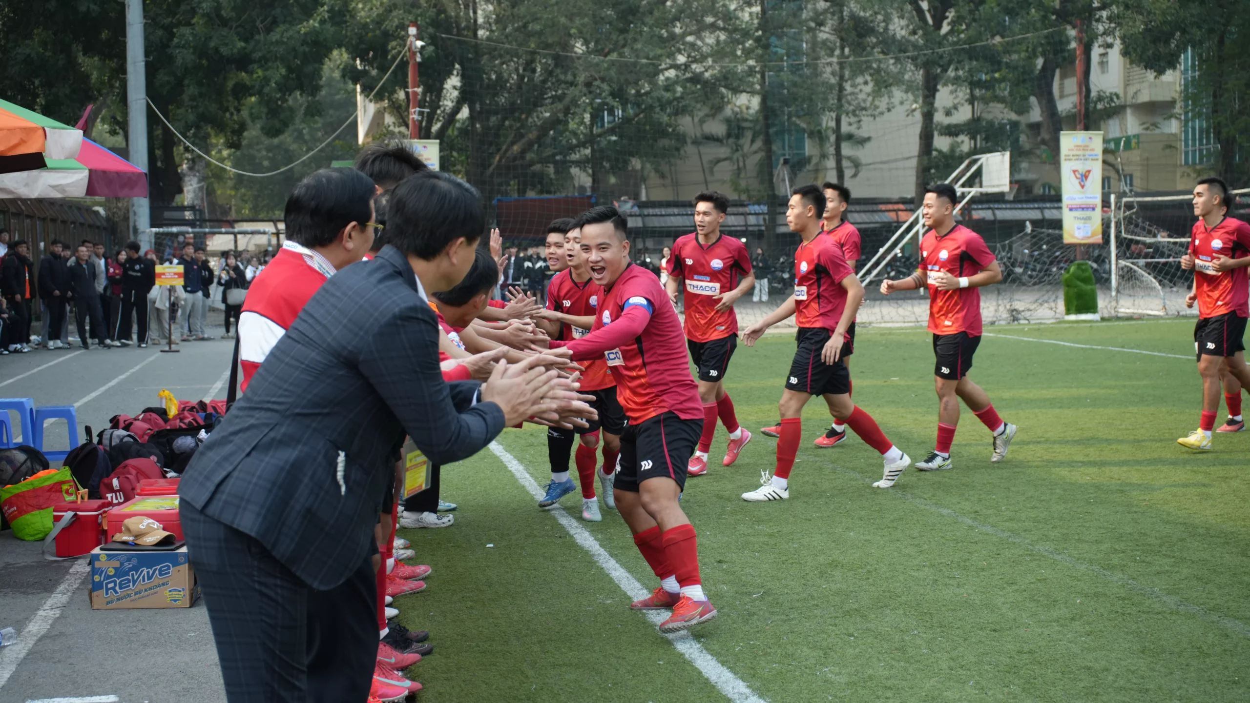 Khởi tranh Vòng loại phía Bắc Giải bóng đá Thanh Niên sinh viên Việt Nam: Chủ nhà Thủy lợi khẳng định bản lĩnh ngày ra quân
