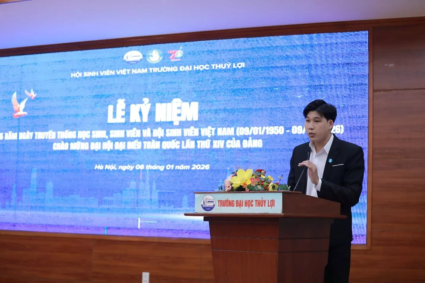 Kỷ niệm 76 năm Ngày truyền thống học sinh, sinh viên Việt nam và Tuyên dương “Sinh viên 5 tốt”