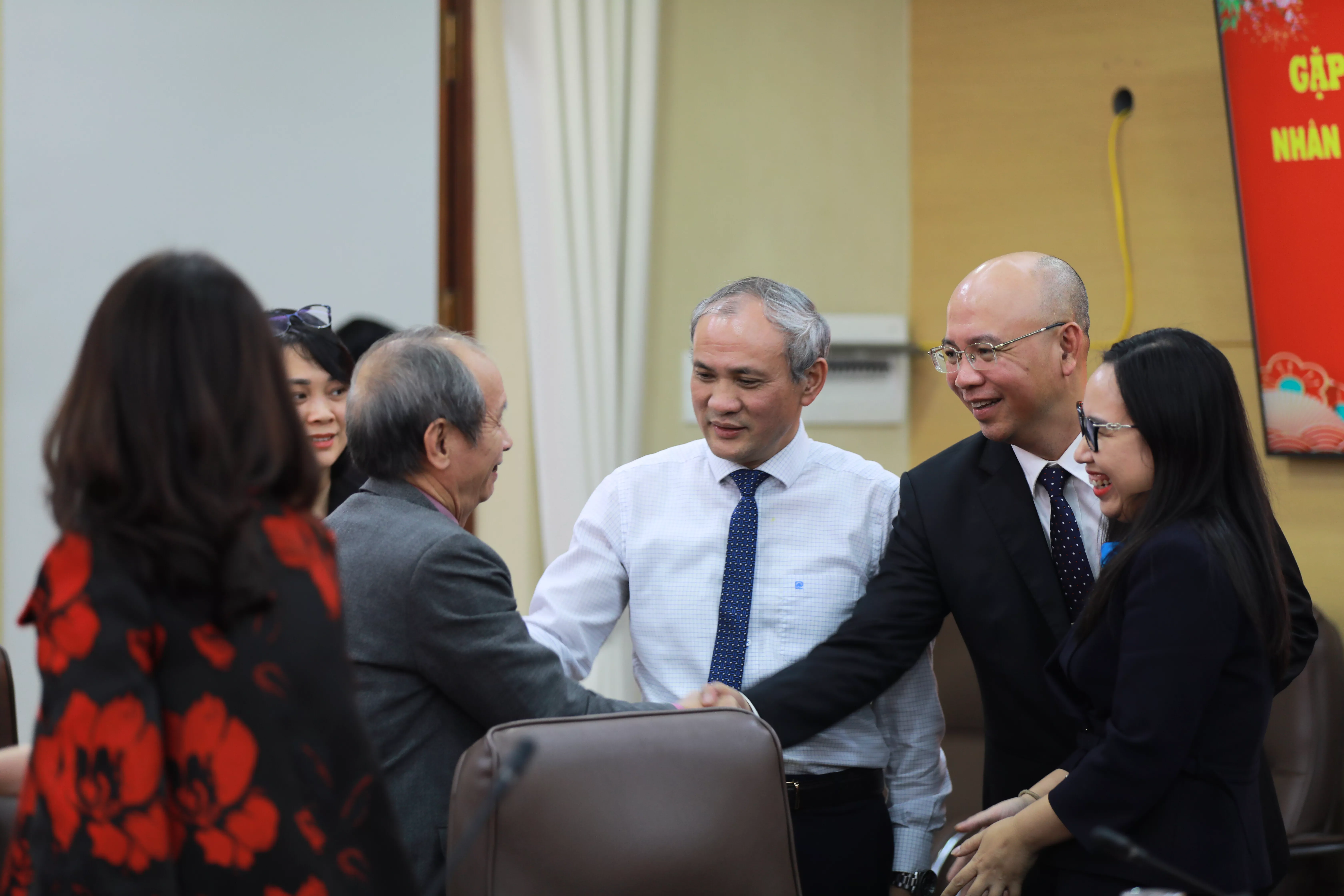 Trường Đại học Thủy lợi gặp mặt tri ân các đồng chí nguyên lãnh đạo trường nhân dịp Xuân Bính Ngọ 2026