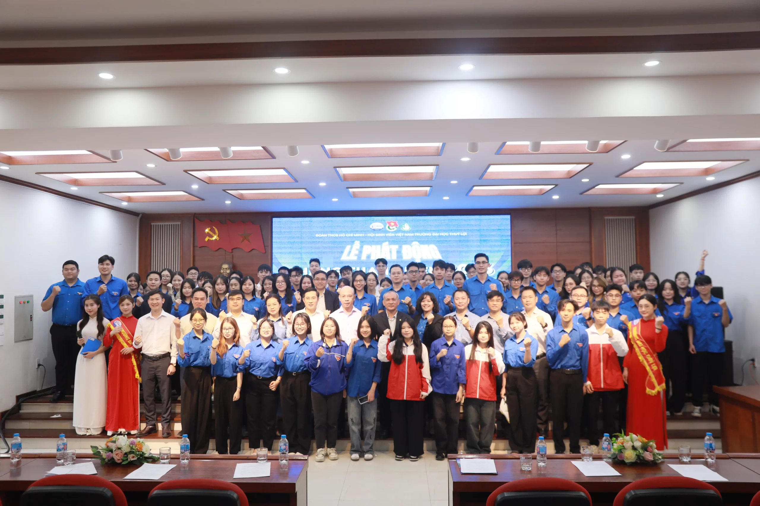 Tuổi trẻ Trường Đại học Thủy lợi ra quân Tháng Thanh niên năm 2026: “Tuổi trẻ Thủy lợi tự hào – Vững niềm tin theo Đảng”