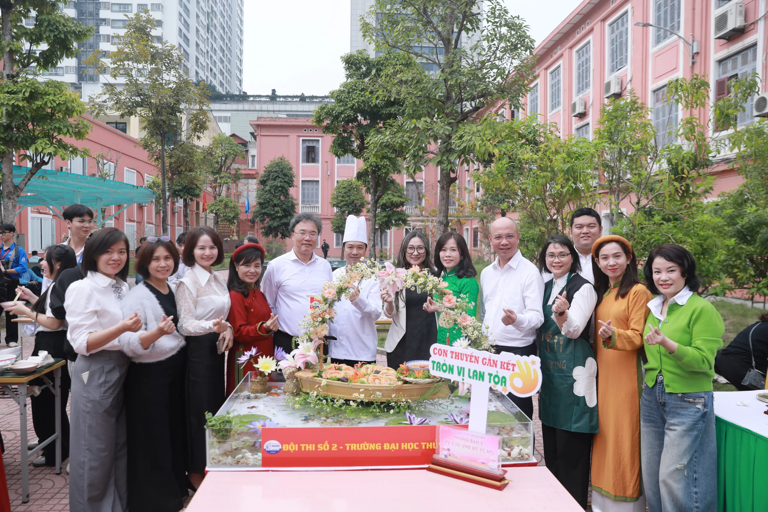 Trường Đại học Thủy lợi: Nhiều hoạt động ý nghĩa chào mừng Ngày Quốc tế Phụ nữ 8/3