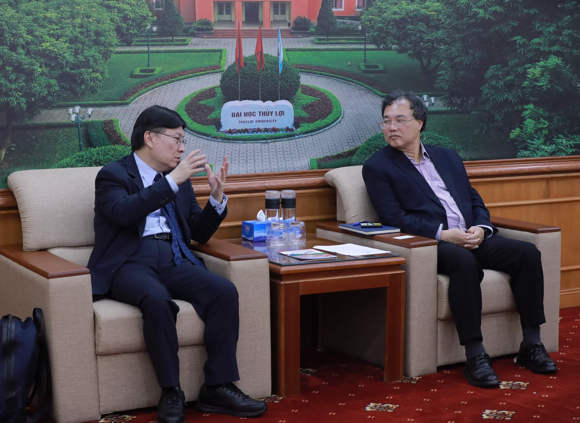 Trường Đại học Thủy Lợi tiếp đón Giáo sư từ Đại học quốc gia Chung Cheng – Đài Loan