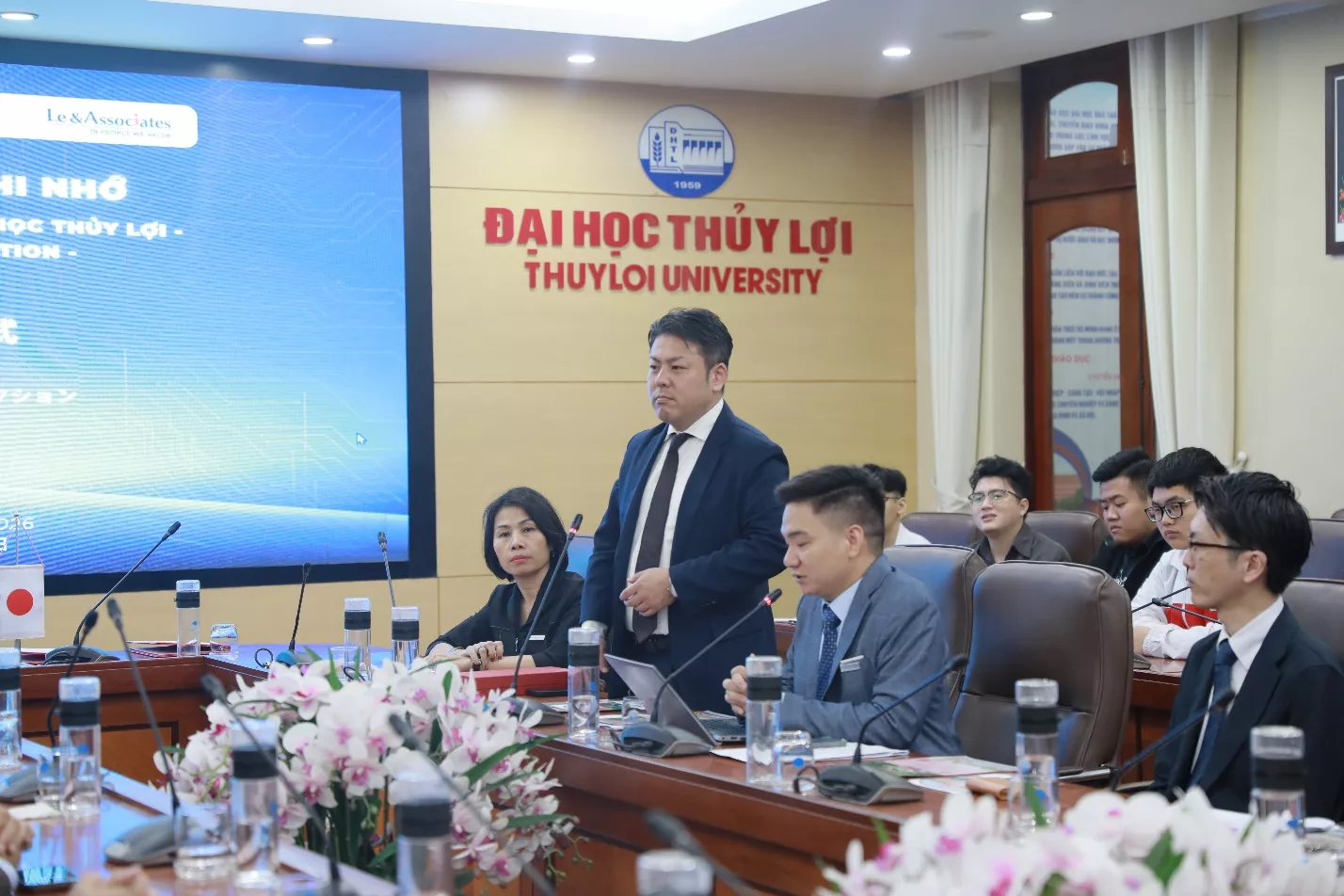 Tăng cường hợp tác đào tạo, mở rộng cơ hội việc làm quốc tế cho sinh viên Khoa Công trình