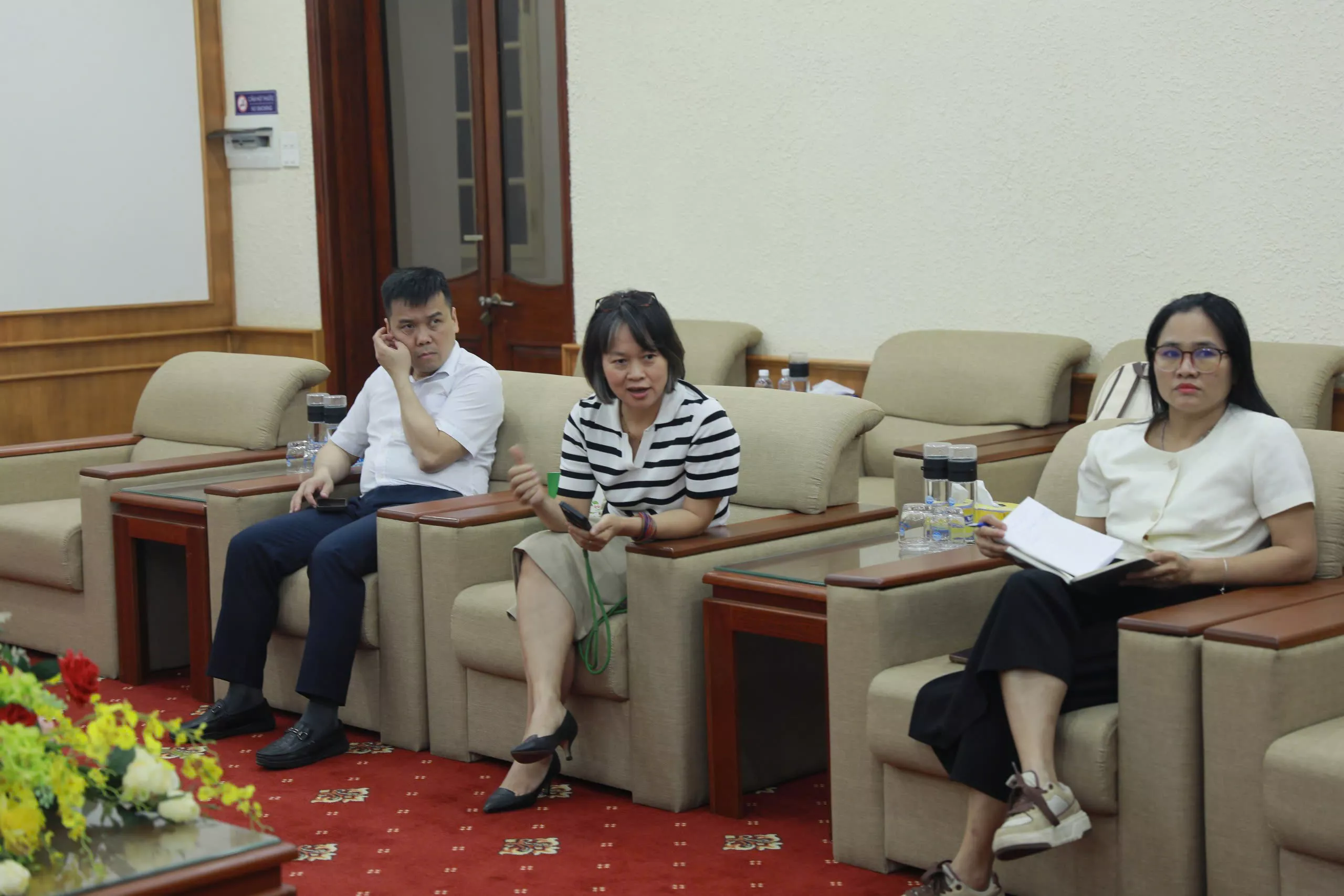 Trường Đại học Thủy Lợi tiếp đón Giáo sư từ Đại học Guelph – Canada, mở ra hướng hợp tác tiềm năng về An toàn thực phẩm