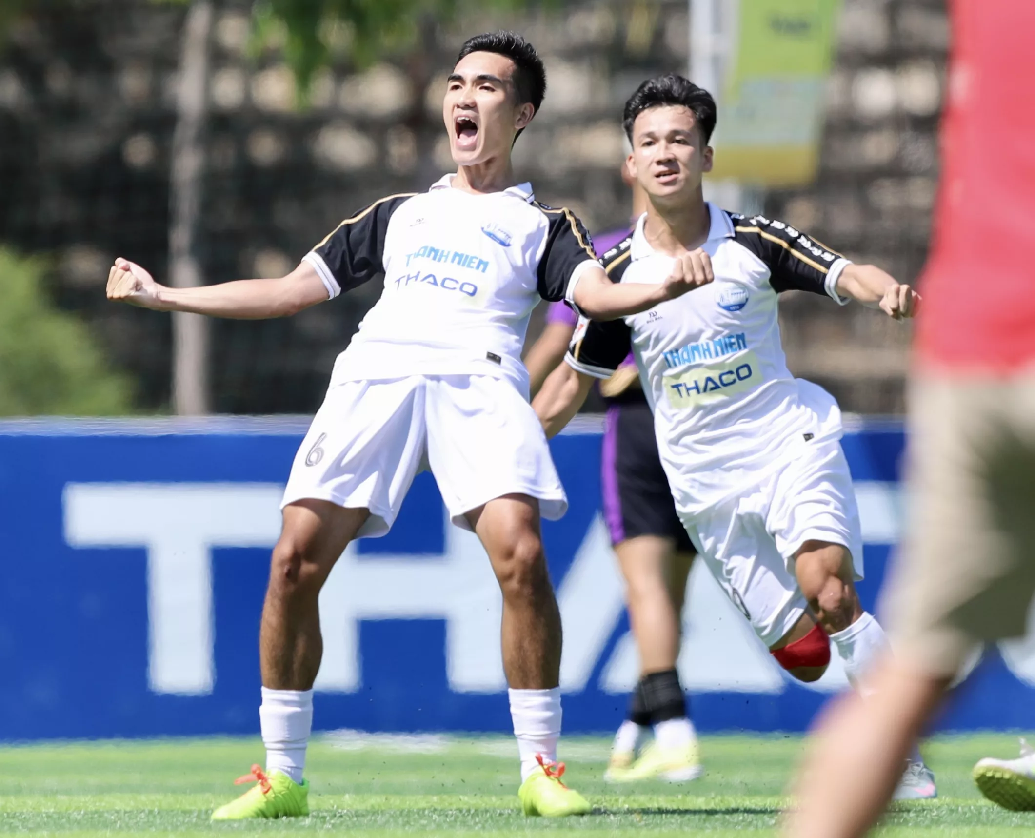 Một sinh viên vô địch bóng đá toàn quốc, đồng thời đạt điểm trung bình học tập 4.0/4.0 – Điều gì đứng sau thành tích ấy?