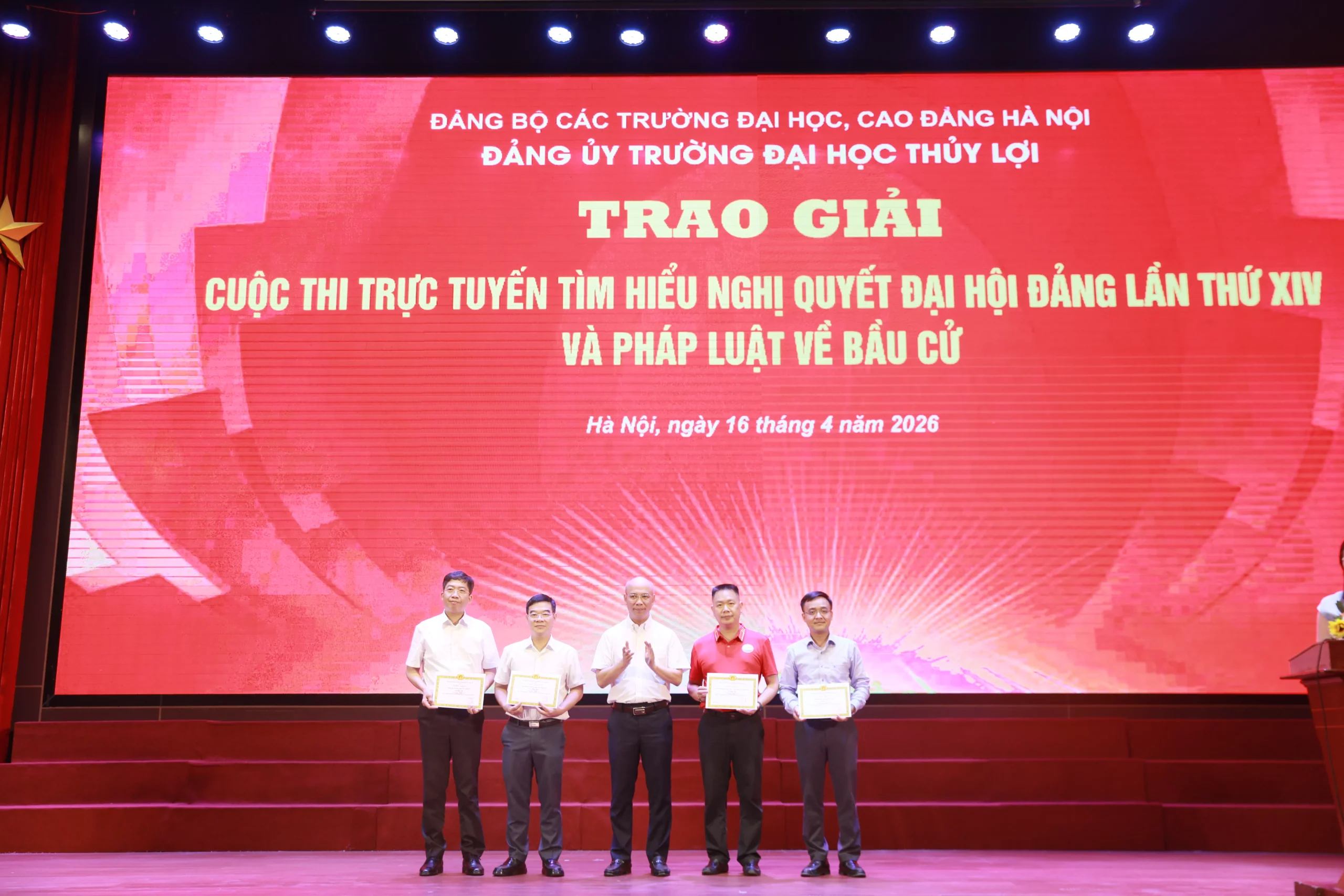 Tổng kết và trao giải cuộc thi trực tuyến tìm hiểu Nghị quyết Đại hội Đảng lần thứ XIV và pháp luật về bầu cử