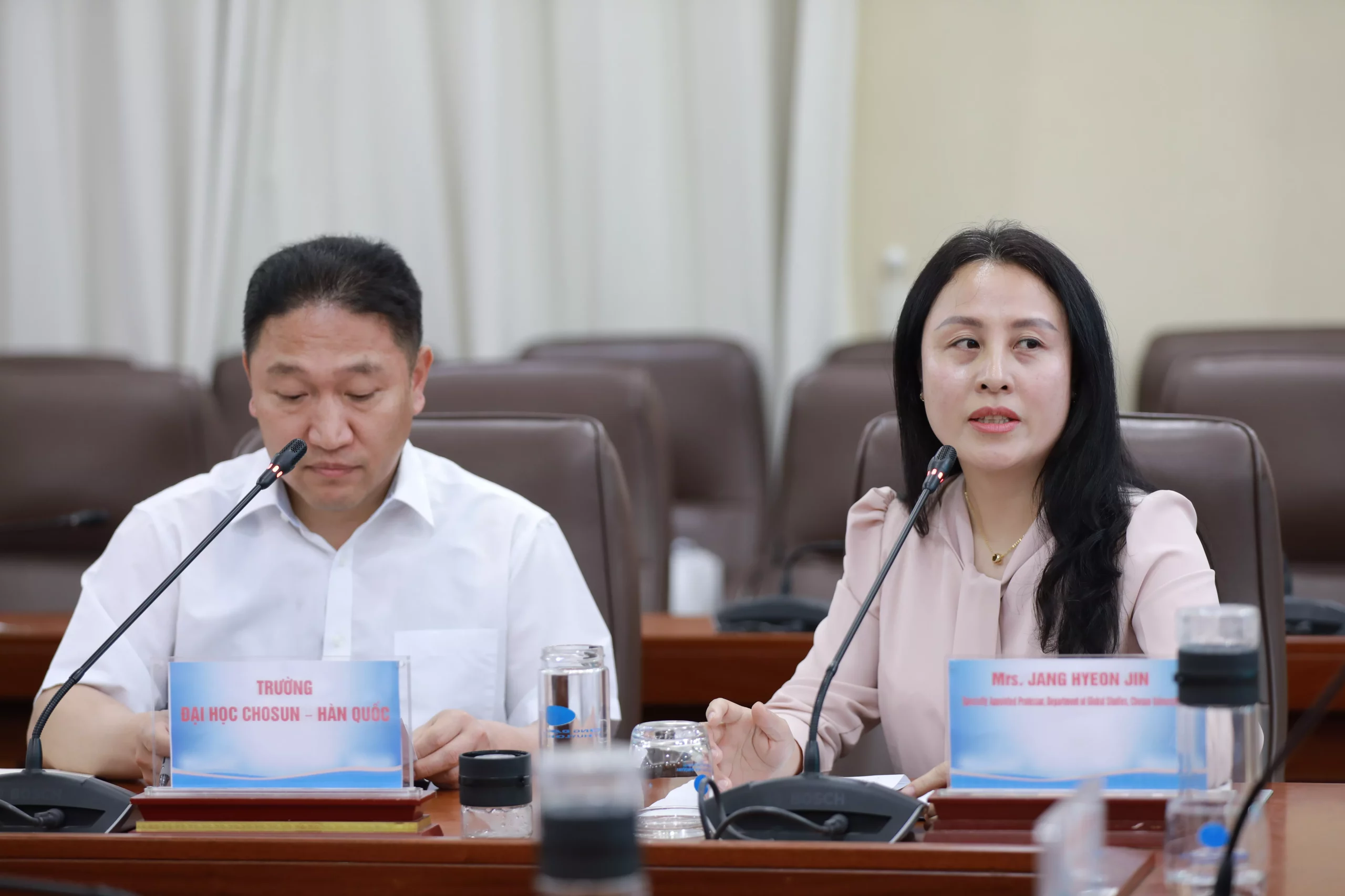 Tăng cường hợp tác giáo dục, văn hóa Việt Nam-Hàn Quốc giữa các trường đại học