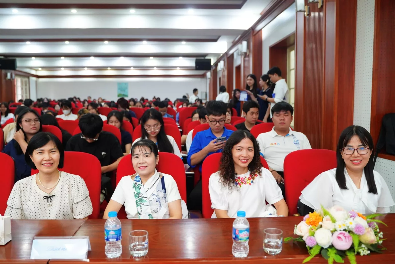 Tri thức từ sách – nền tảng hình thành năng lực khởi nghiệp của người trẻ